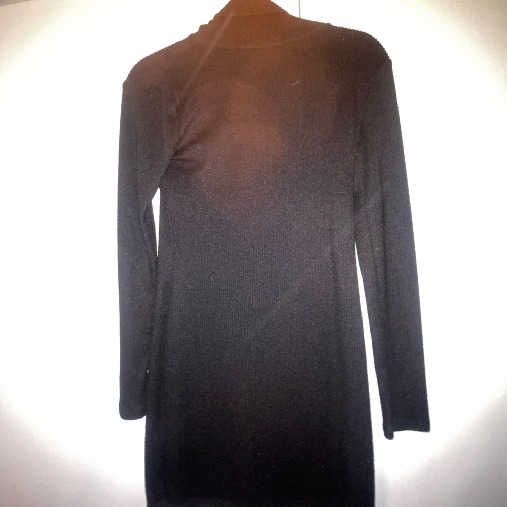 SO Black and Red Mock Neck Sheath Dress